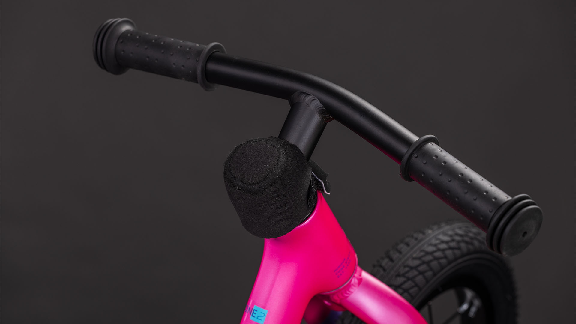 Kinderfahrzeuge Cube Numove 120 walk fucsia´n´plum